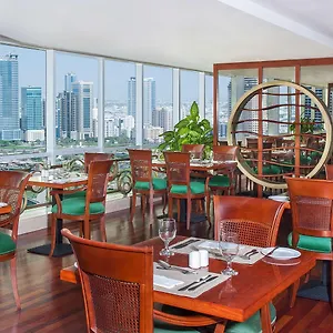 4* Апарт-отель Golden Tulip