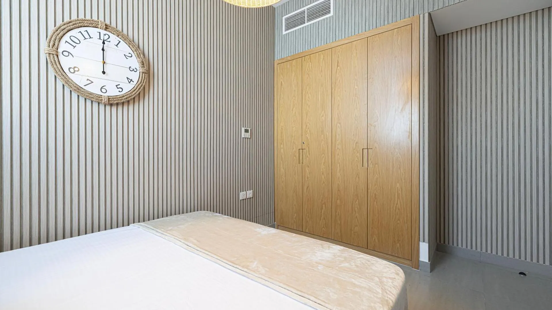 1Br Private Apartment In Al Mamsha - The Nest Шарджа